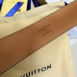 Picture of Louis Vuitton Belts _SKUfw183139331fw